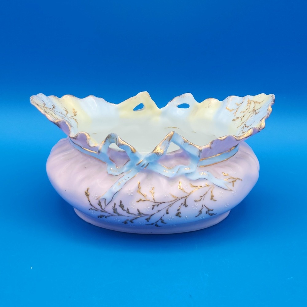 Vintage Victorian Prussia (?) Limoges (?) High End Hand Painted Porcelain Dish